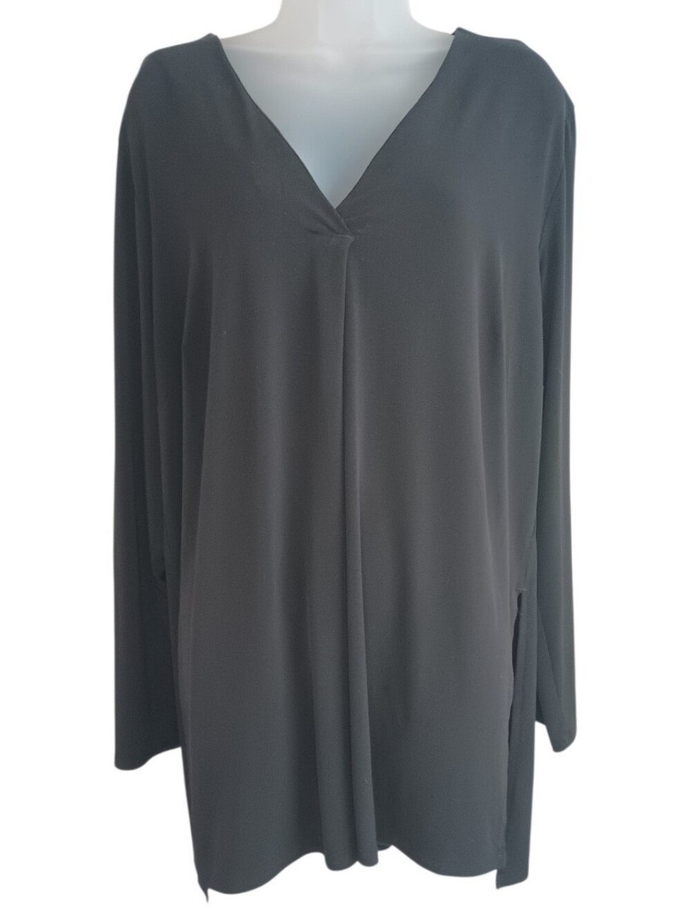 Universal Standard Black Long Sleeve V-Neck Clean Column Tunic XL / 1X